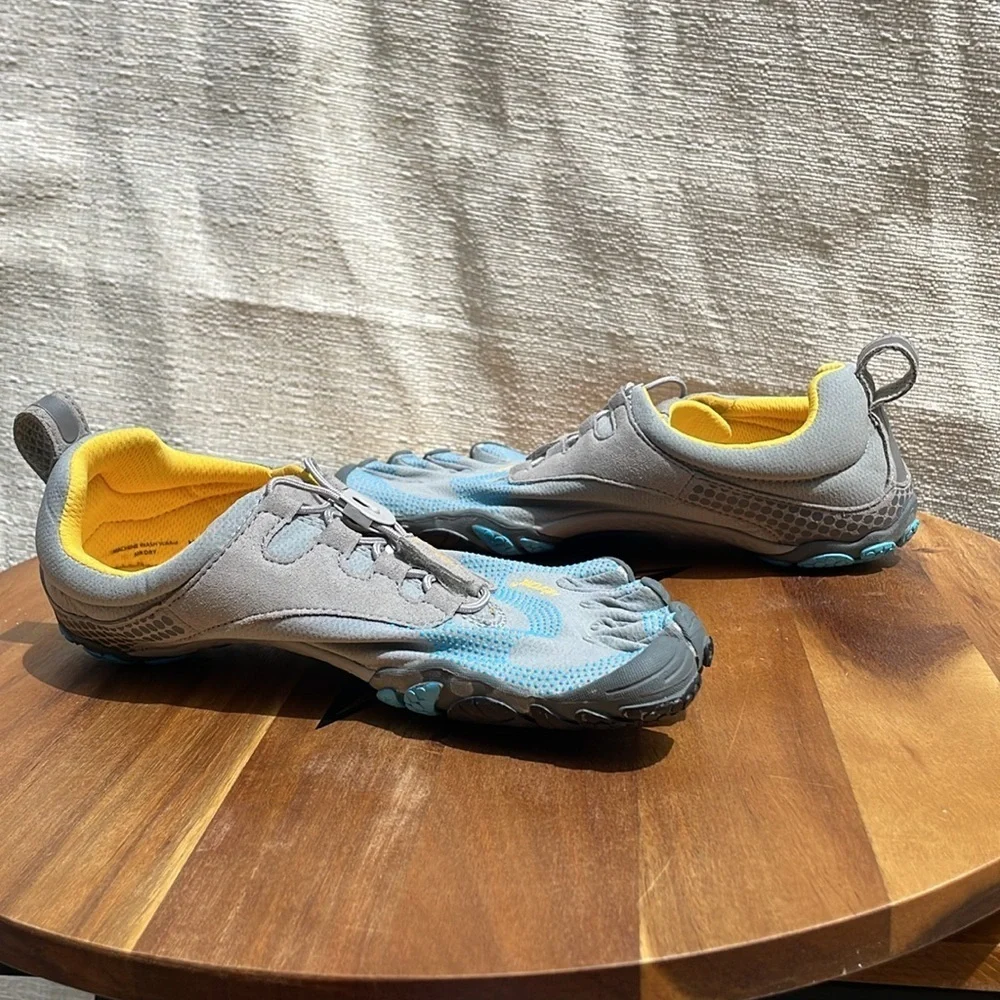 Vibram Fivefingers Women's Bikila LS Gray/Light Blue Size 38